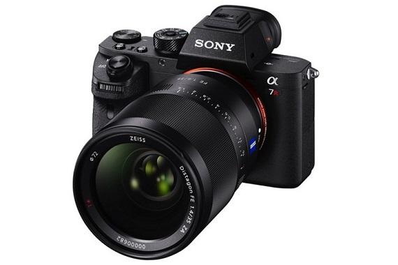معرفی دوربین حرفه ای A7R ii سونی